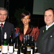 New Vino 2005 © Hermann Pistracher 6183